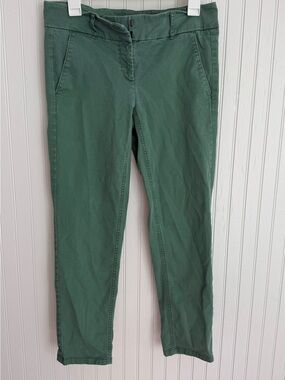 LOFT Green Cropped Pants Size 4
